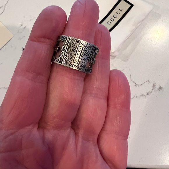 GUCCI cigar band ring size 9 NWT - Picture 2 of 4
